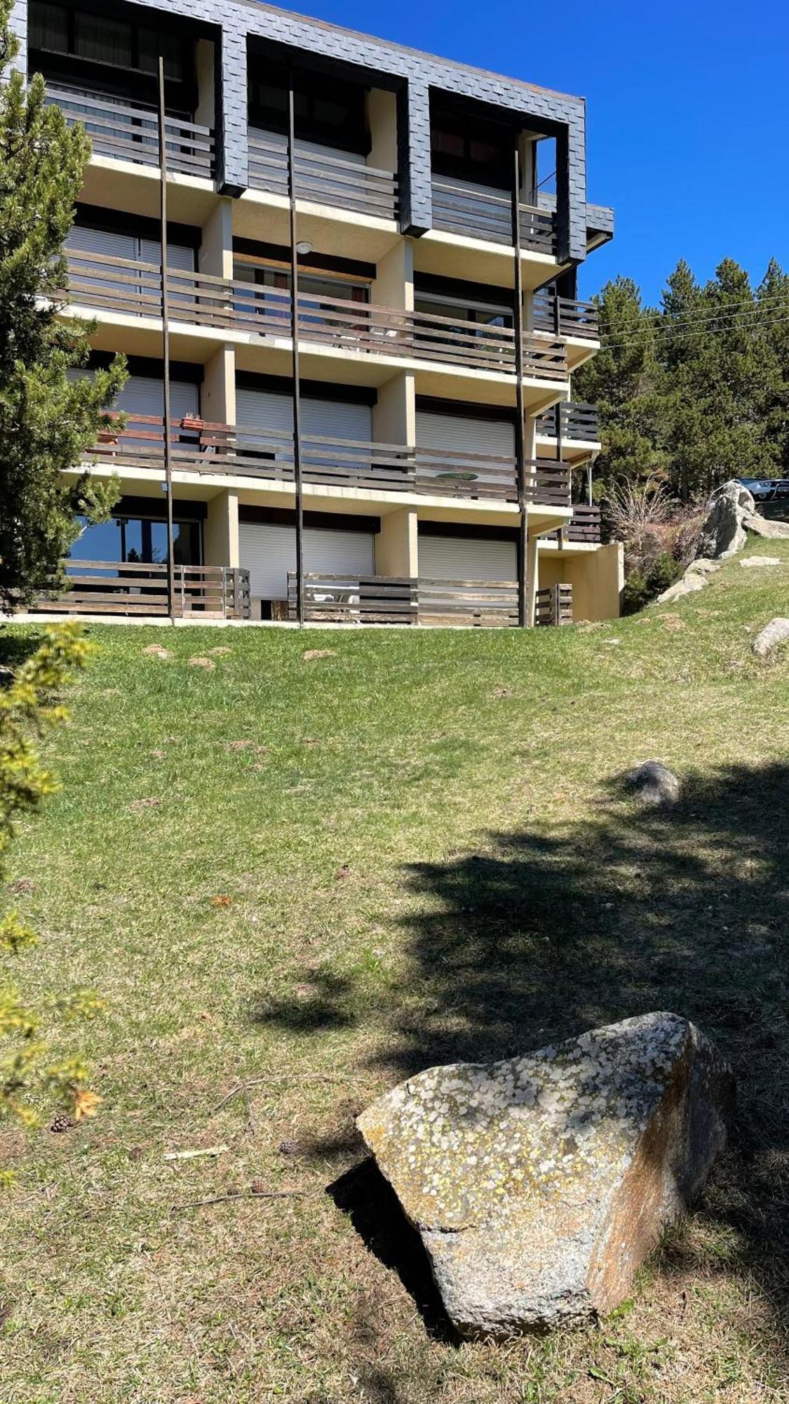 Joli Studio Pres De La Foret Font-Romeu-Odeillo-Via Exterior foto